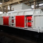 對輥破碎機可以用鵝卵石制砂嗎？