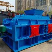 對輥破碎機(jī)的結(jié)構(gòu)特點(diǎn)